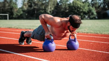 kettlebell-bicep-workout-1