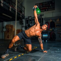 russian-twist-kettlebell-3